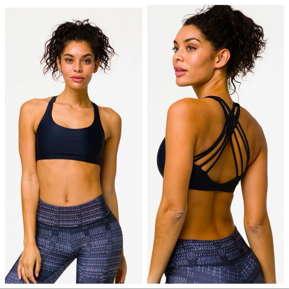 Onzie Chic Sports Bra Size L (runs small)
